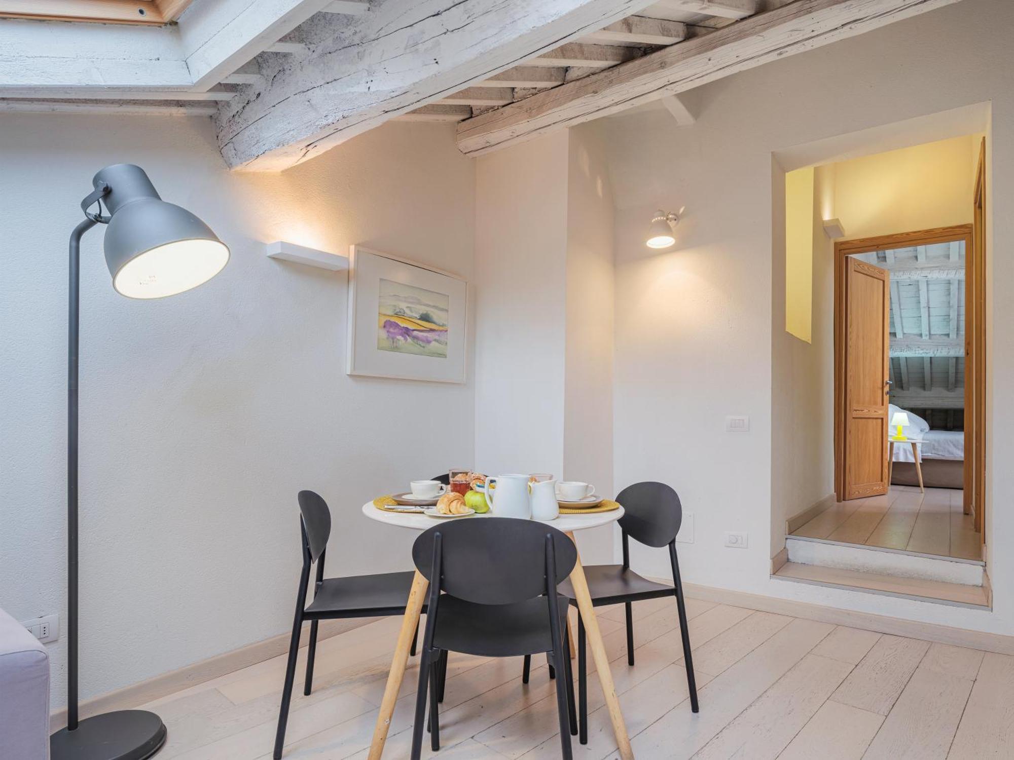 Residenza Degli Artisti Apartments Лукка Экстерьер фото