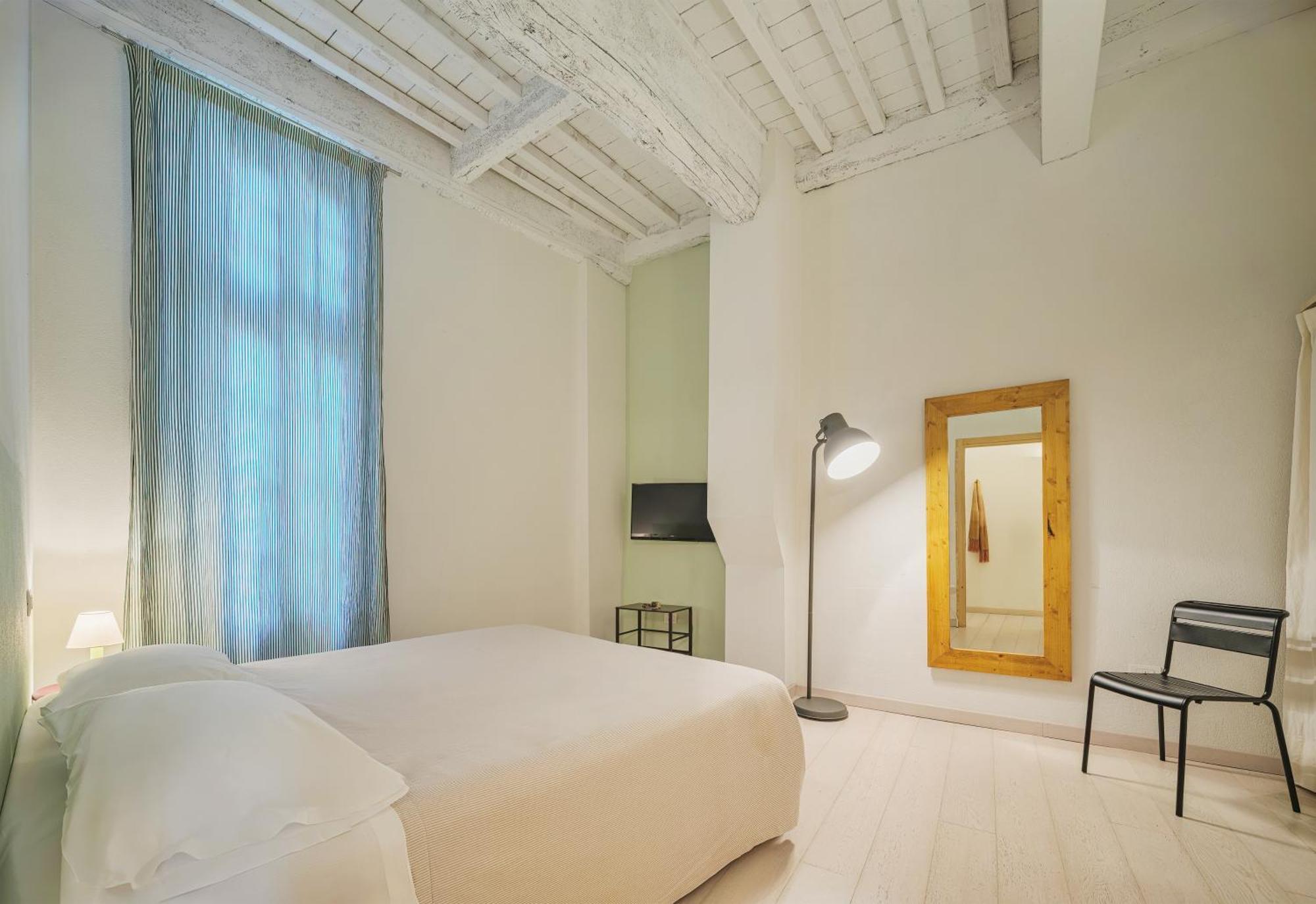 Residenza Degli Artisti Apartments Лукка Экстерьер фото